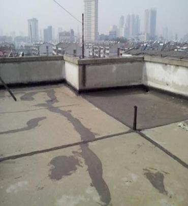 武陟漏水维修 楼顶漏水是什么原因，楼顶漏水维修方法是什么?